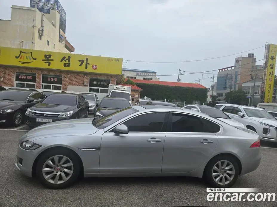 Jaguar XF 2017 2.0 автомат (гидро), фото 5 Jaguar XF 2017 2.0 автомат (гидро), фото 5
