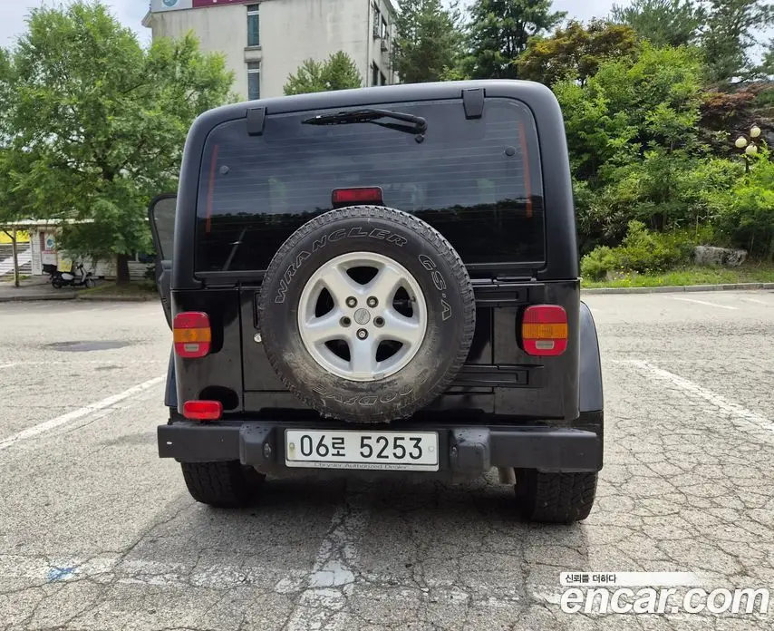 Jeep Wrangler 2005 4.0 автомат (гидро), фото 4 Jeep Wrangler 2005 4.0 автомат (гидро), фото 4