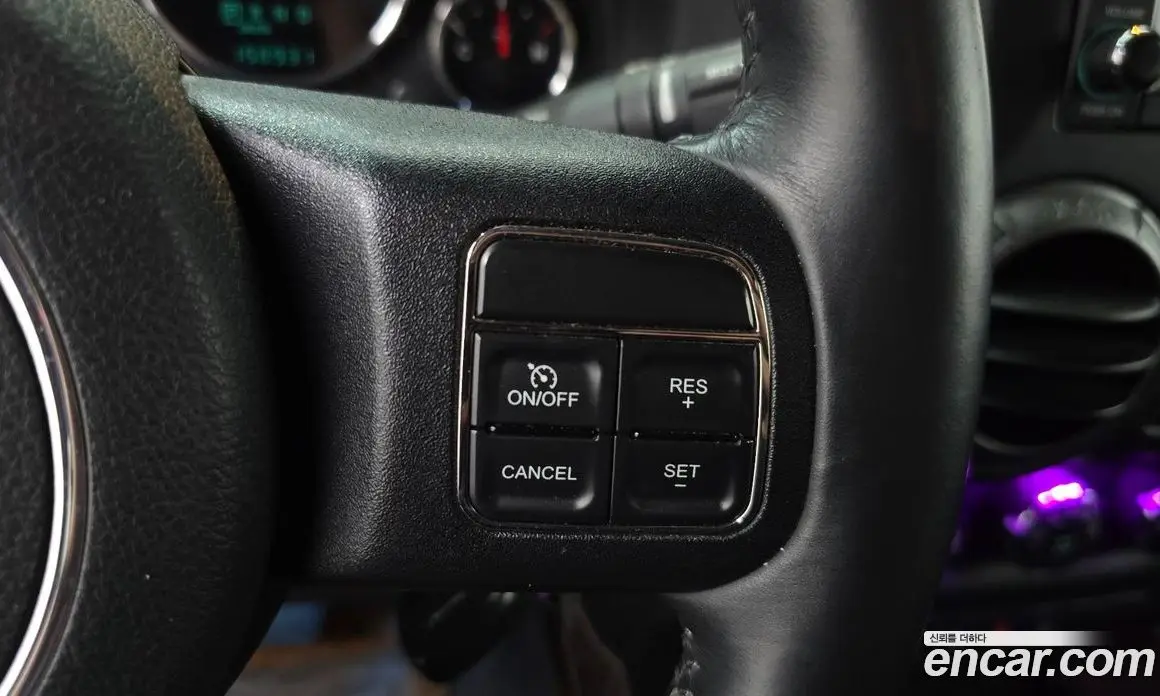 Jeep Wrangler 2013 3.6 автомат (гидро), фото 15 Jeep Wrangler 2013 3.6 автомат (гидро), фото 15