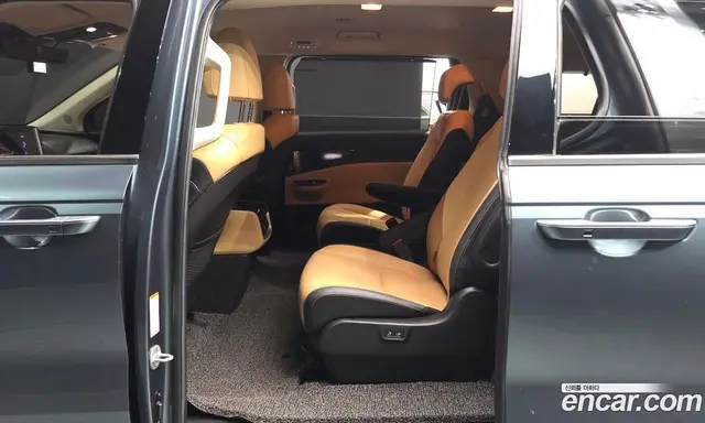 Kia Carnival 2020 2.2 автомат (гидро), миниатюра 11 Kia Carnival 2020 2.2 автомат (гидро), миниатюра 11