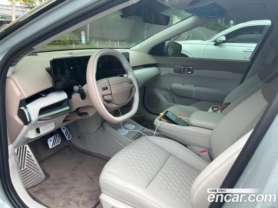 Kia EV4 2026 1.6 автомат (гидро), фото 6 Kia EV4 2026 1.6 автомат (гидро), фото 6