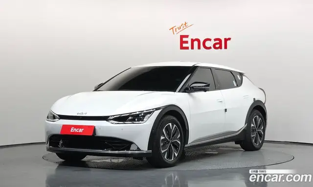 Kia EV6 2024 0.1 автомат (гидро), миниатюра 1 Kia EV6 2024 0.1 автомат (гидро), миниатюра 1