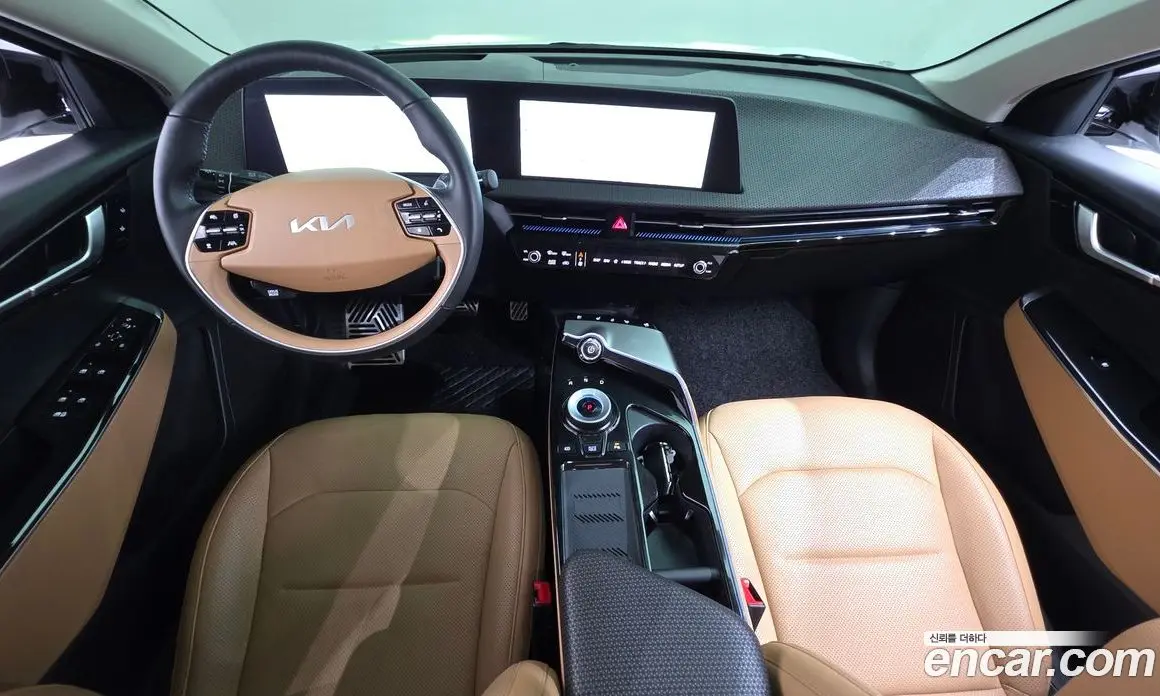 Kia EV6 2024 0.1 автомат (гидро), фото 7 Kia EV6 2024 0.1 автомат (гидро), фото 7