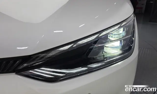 Kia EV6 2024 1.0 автомат (гидро), миниатюра 8
