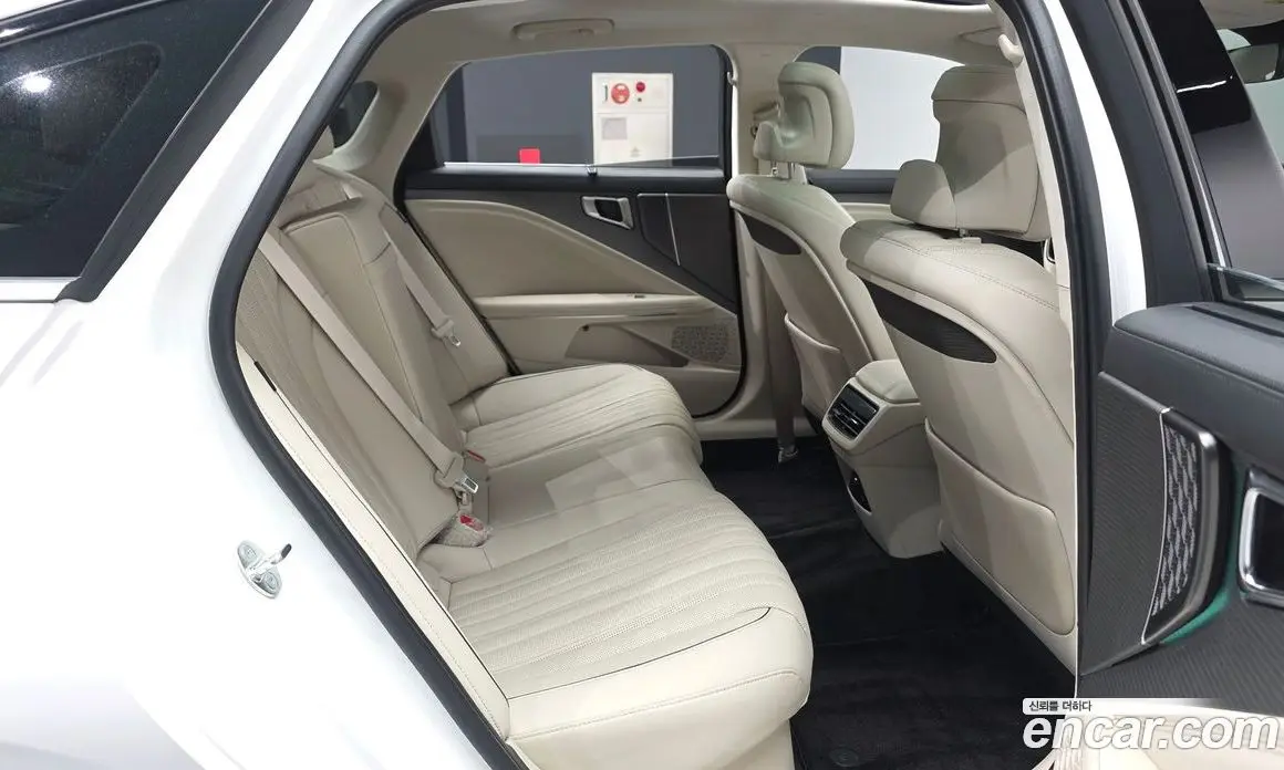 Kia K8 2025 1.6 автомат (гидро), фото 17 Kia K8 2025 1.6 автомат (гидро), фото 17