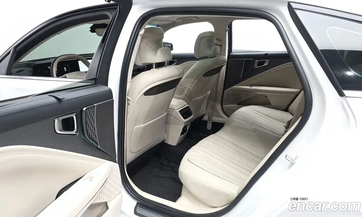Kia K8 2025 1.6 автомат (гидро), фото 18 Kia K8 2025 1.6 автомат (гидро), фото 18