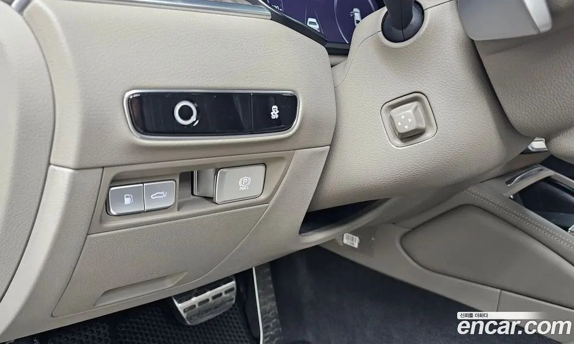 Kia K9 2024 3.8 автомат (гидро), фото 24 Kia K9 2024 3.8 автомат (гидро), фото 24