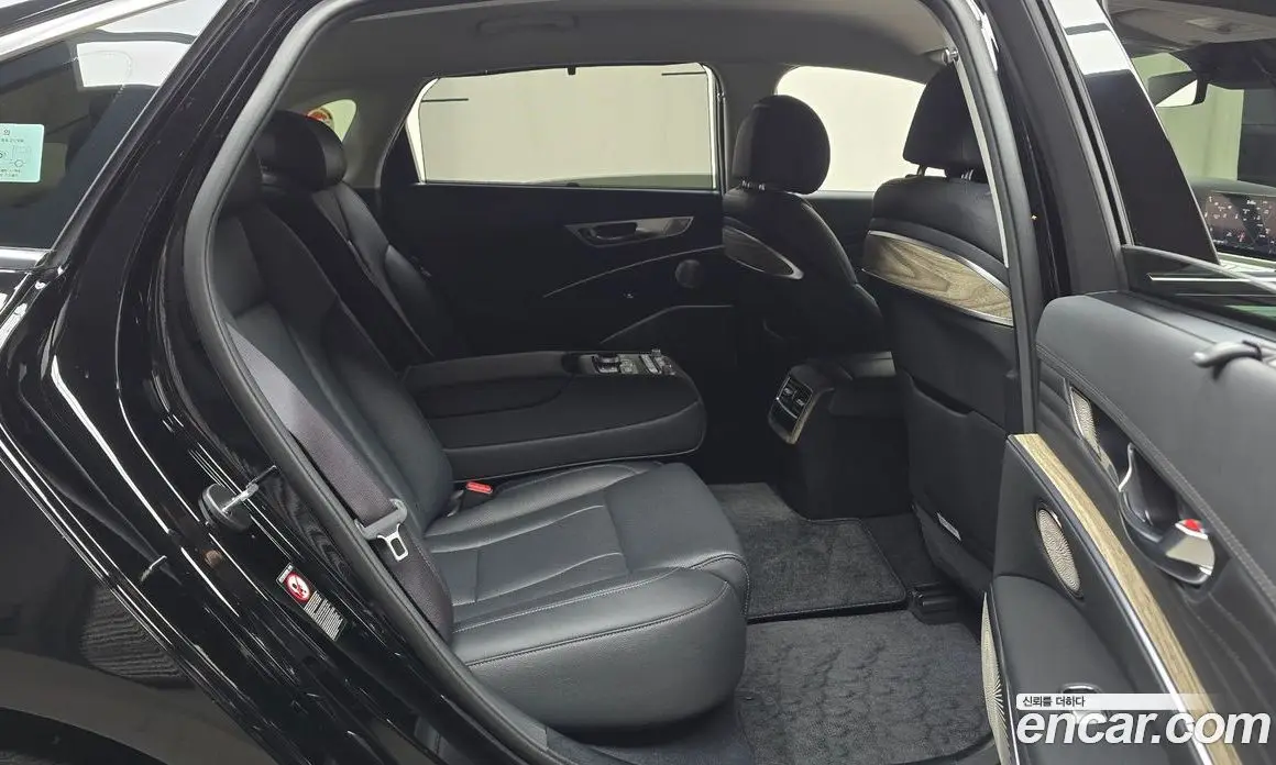 Kia K9 2025 3.8 автомат (гидро), фото 16 Kia K9 2025 3.8 автомат (гидро), фото 16