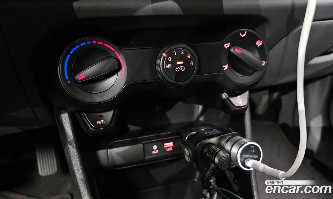 Kia Morning 2019 1.0 автомат (гидро), фото 21 Kia Morning 2019 1.0 автомат (гидро), фото 21