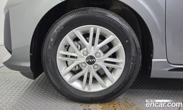 Kia Morning 2022 1.0 автомат (гидро), миниатюра 5