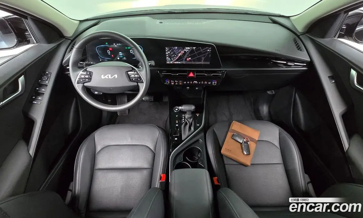 Kia Niro 2024 1.6 автомат (гидро), фото 7 Kia Niro 2024 1.6 автомат (гидро), фото 7