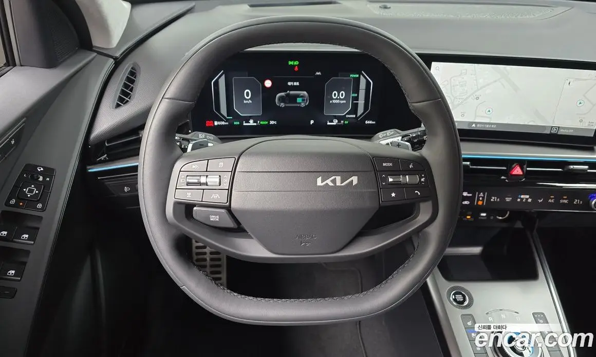 Kia Niro 2026 1.6 автомат (гидро), фото 17 Kia Niro 2026 1.6 автомат (гидро), фото 17