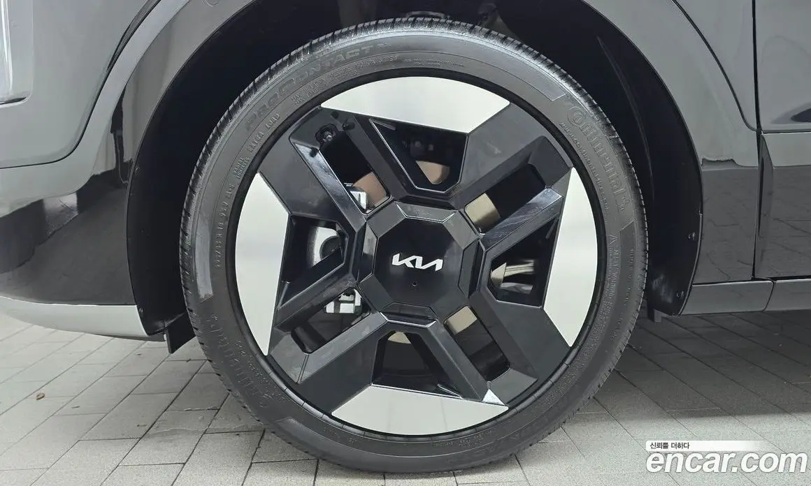 Kia Niro 2026 1.6 автомат (гидро), фото 4 Kia Niro 2026 1.6 автомат (гидро), фото 4