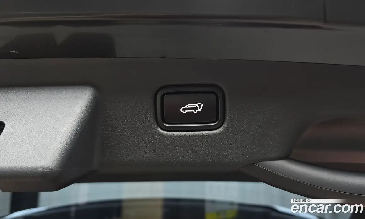 Kia Niro 2026 1.6 автомат (гидро), фото 33 Kia Niro 2026 1.6 автомат (гидро), фото 33