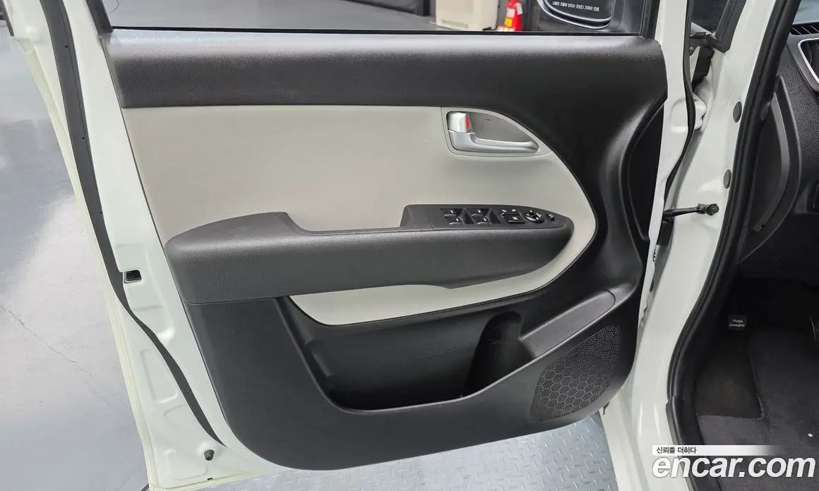 Kia Ray 2022 1.0 автомат (гидро), фото 14 Kia Ray 2022 1.0 автомат (гидро), фото 14