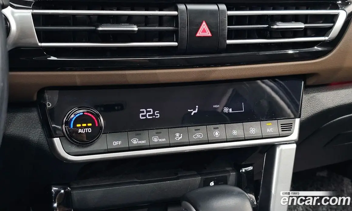 Kia Seltos 2020 1.6 автомат (гидро), фото 27 Kia Seltos 2020 1.6 автомат (гидро), фото 27