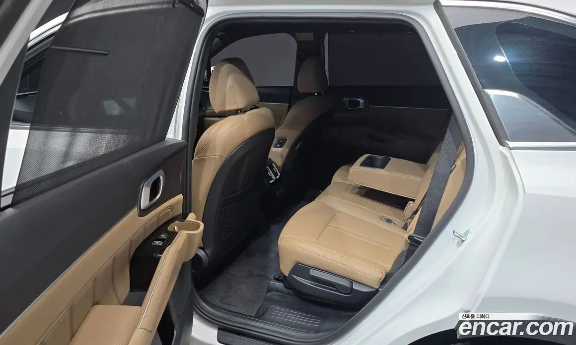 Kia Sorento 2025 2.5 автомат (гидро), фото 16 Kia Sorento 2025 2.5 автомат (гидро), фото 16