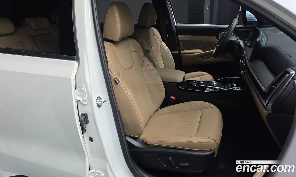 Kia Sorento 2025 2.5 автомат (гидро), фото 17 Kia Sorento 2025 2.5 автомат (гидро), фото 17