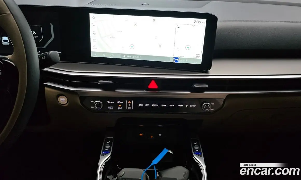 Kia Sorento 2025 2.5 автомат (гидро), фото 26 Kia Sorento 2025 2.5 автомат (гидро), фото 26