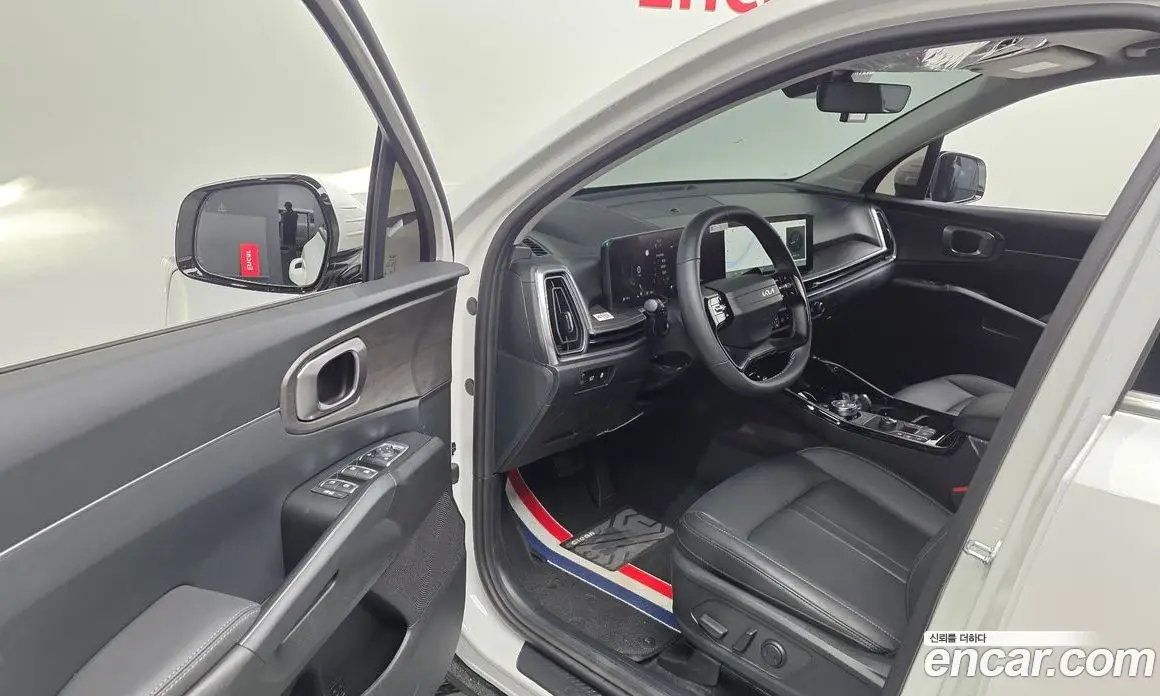 Kia Sorento 2026 2.5 автомат (гидро), фото 13 Kia Sorento 2026 2.5 автомат (гидро), фото 13
