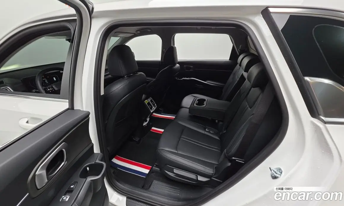 Kia Sorento 2026 2.5 автомат (гидро), фото 16 Kia Sorento 2026 2.5 автомат (гидро), фото 16