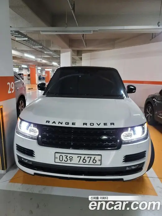 Land Rover Range Rover 2017 4.4 автомат (гидро), фото 13
