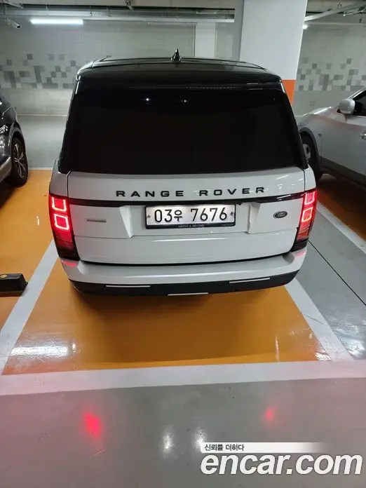 Land Rover Range Rover 2017 4.4 автомат (гидро), фото 14