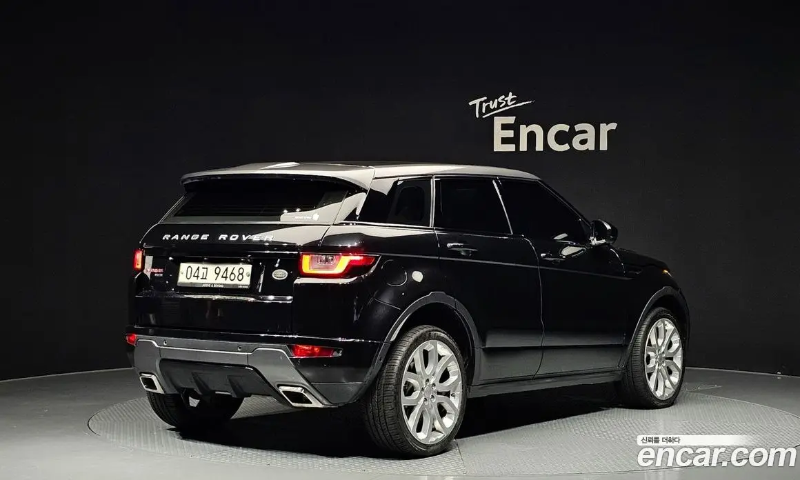 Land Rover Range Rover Evoque 2018 2.0 автомат (гидро), фото 2 Land Rover Range Rover Evoque 2018 2.0 автомат (гидро), фото 2