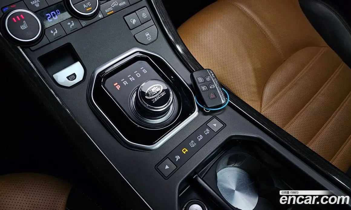 Land Rover Range Rover Evoque 2018 2.0 автомат (гидро), фото 12 Land Rover Range Rover Evoque 2018 2.0 автомат (гидро), фото 12