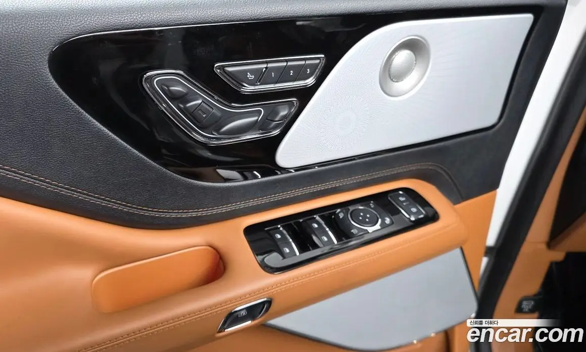 Lincoln Aviator 2025 3.0 автомат (гидро), фото 34 Lincoln Aviator 2025 3.0 автомат (гидро), фото 34