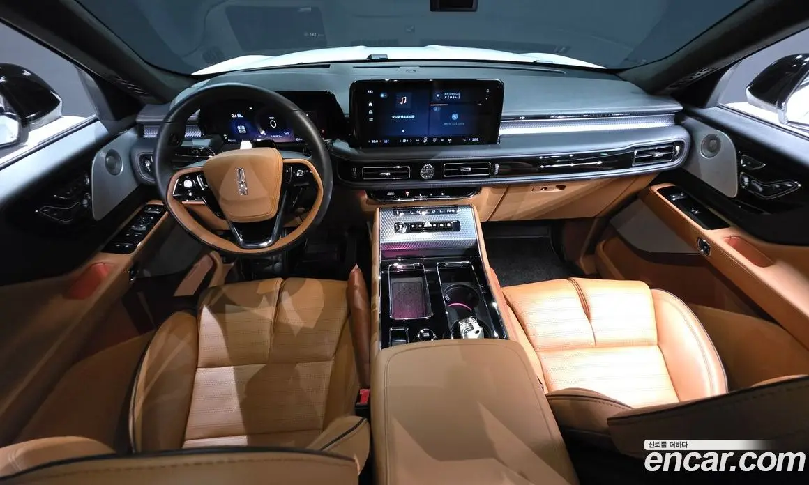 Lincoln Aviator 2025 3.0 автомат (гидро), фото 10 Lincoln Aviator 2025 3.0 автомат (гидро), фото 10