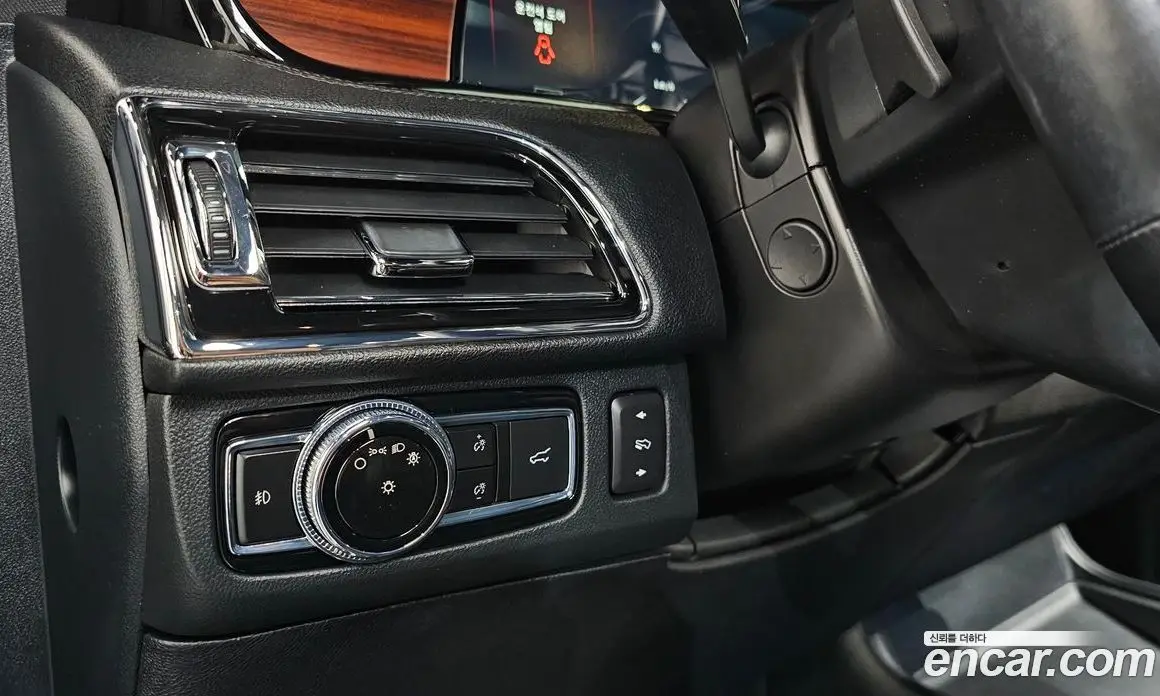 Lincoln Navigator 2021 3.5 автомат (гидро), фото 19 Lincoln Navigator 2021 3.5 автомат (гидро), фото 19