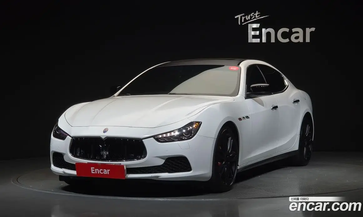 Maserati Ghibli 2016 3.0 автомат (гидро), фото 1 Maserati Ghibli 2016 3.0 автомат (гидро), фото 1
