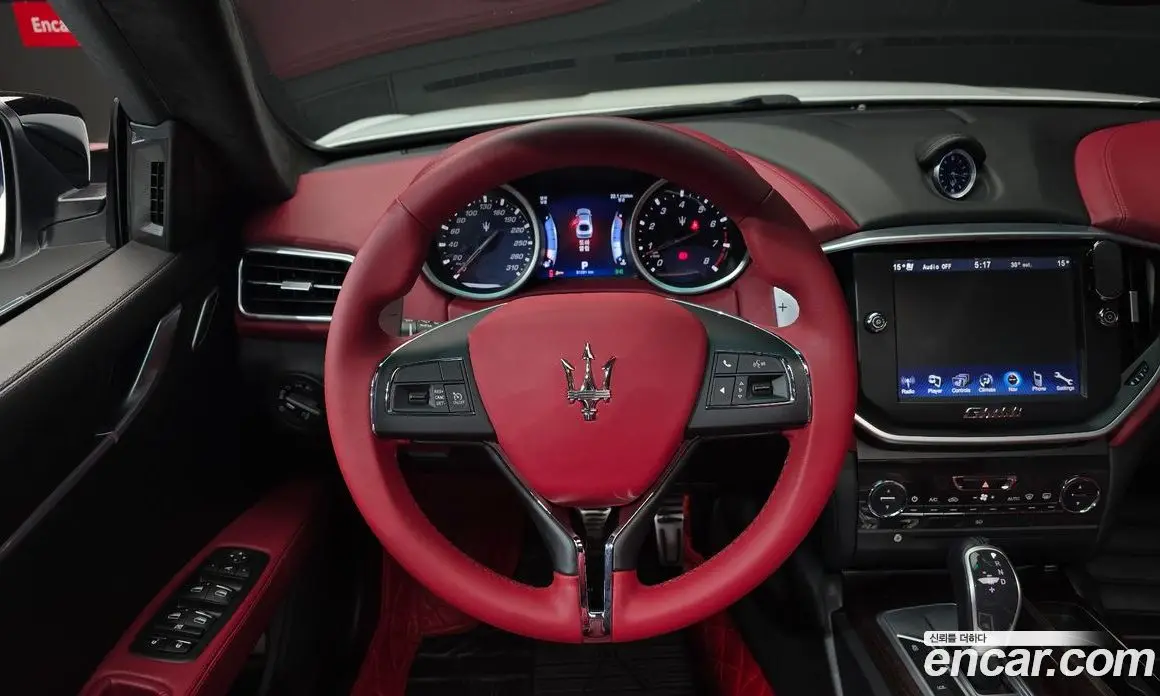 Maserati Ghibli 2016 3.0 автомат (гидро), фото 13 Maserati Ghibli 2016 3.0 автомат (гидро), фото 13
