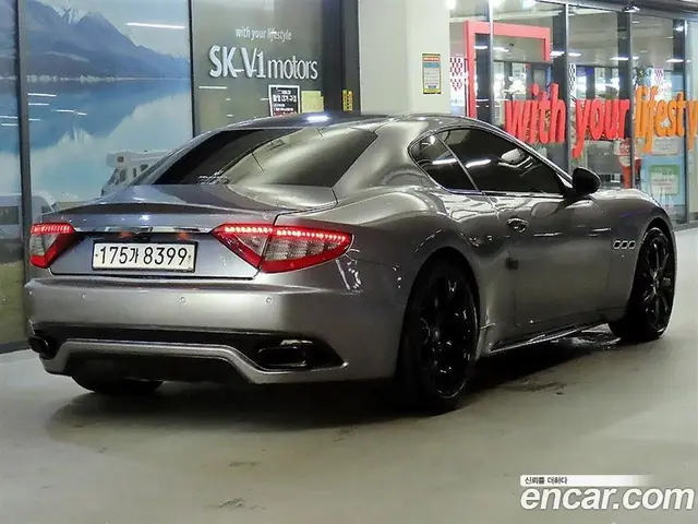 Maserati GranTurismo 2013 4.7 автомат (гидро), миниатюра 4 Maserati GranTurismo 2013 4.7 автомат (гидро), миниатюра 4