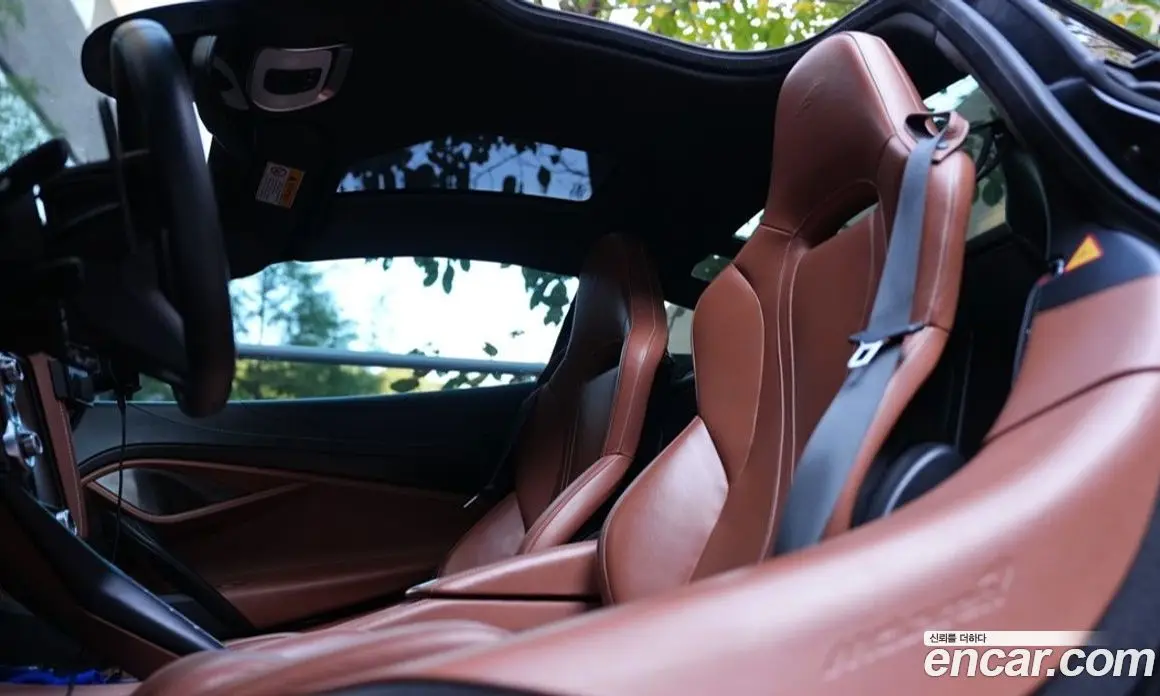 McLaren 720S 2018 4.0 автомат (гидро), фото 9 McLaren 720S 2018 4.0 автомат (гидро), фото 9