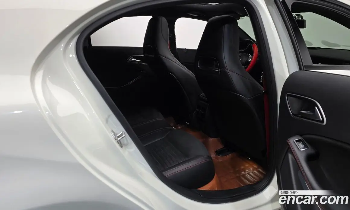 Mercedes-Benz A-Class 2017 2.0 автомат (гидро), фото 11