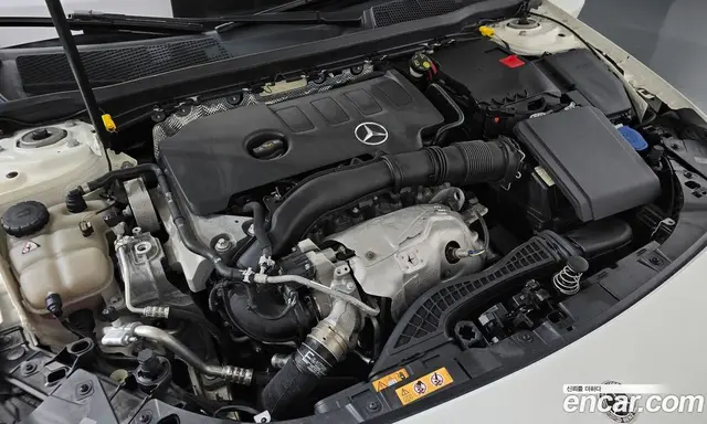 Mercedes-Benz A-Class 2022 2.0 автомат (гидро), миниатюра 5 Mercedes-Benz A-Class 2022 2.0 автомат (гидро), миниатюра 5