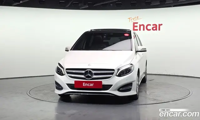 Mercedes-Benz B-Class 2016 2.1 автомат (гидро), миниатюра 3 Mercedes-Benz B-Class 2016 2.1 автомат (гидро), миниатюра 3
