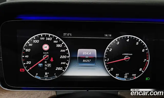 Mercedes-Benz E-Class 2017 2.0 автомат (гидро), миниатюра 8 Mercedes-Benz E-Class 2017 2.0 автомат (гидро), миниатюра 8
