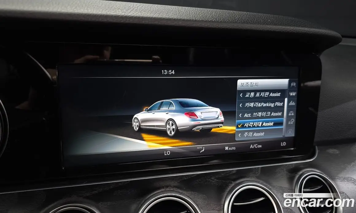 Mercedes-Benz E-Class 2017 1.9 автомат (гидро), фото 16