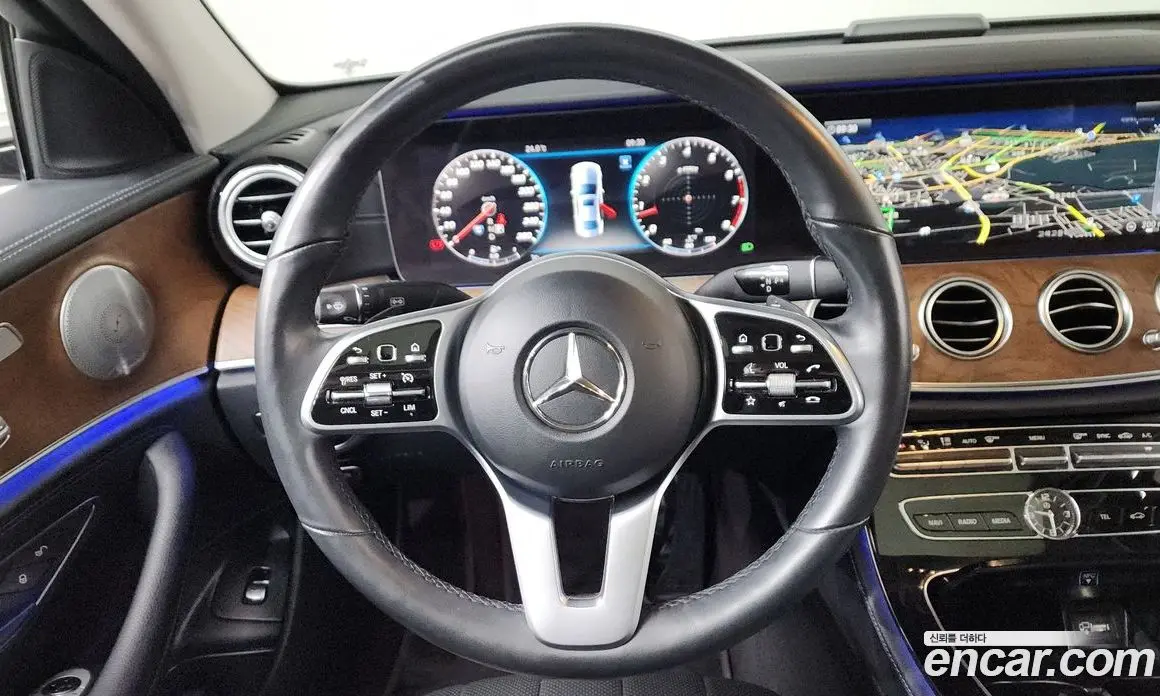 Mercedes-Benz E-Class 2019 2.0 автомат (гидро), фото 20 Mercedes-Benz E-Class 2019 2.0 автомат (гидро), фото 20