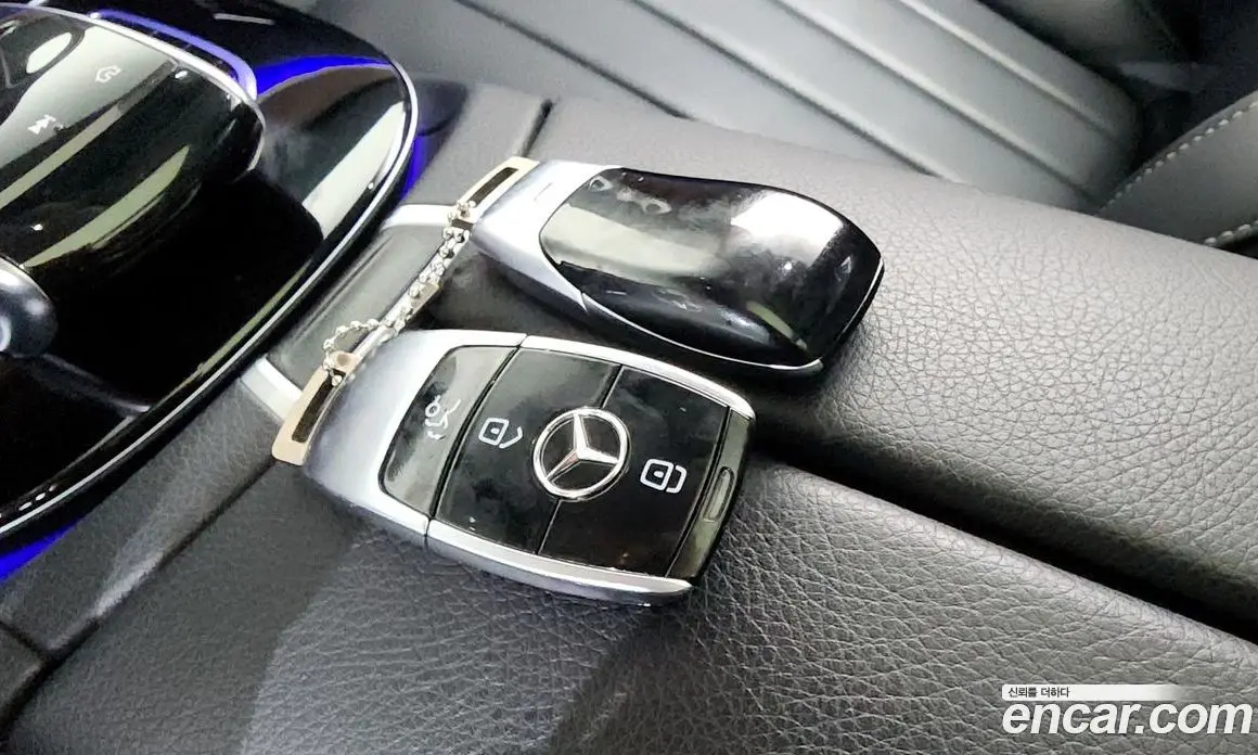 Mercedes-Benz E-Class 2019 2.0 автомат (гидро), фото 23 Mercedes-Benz E-Class 2019 2.0 автомат (гидро), фото 23