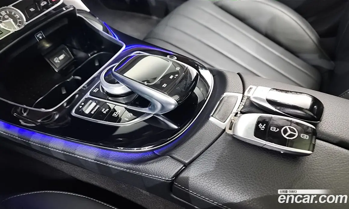 Mercedes-Benz E-Class 2019 2.0 автомат (гидро), фото 29 Mercedes-Benz E-Class 2019 2.0 автомат (гидро), фото 29