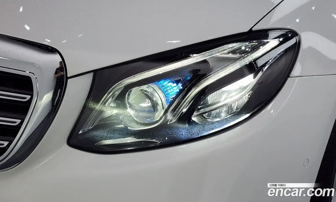 Mercedes-Benz E-Class 2019 2.0 автомат (гидро), фото 8 Mercedes-Benz E-Class 2019 2.0 автомат (гидро), фото 8