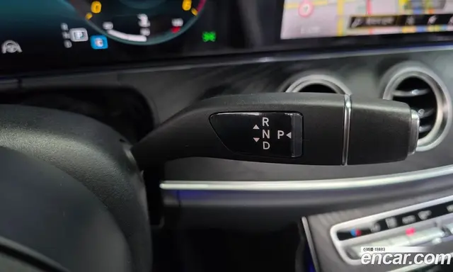 Mercedes-Benz E-Class 2020 1.9 автомат (гидро), миниатюра 12