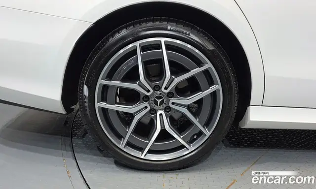Mercedes-Benz E-Class 2020 1.9 автомат (гидро), миниатюра 7 Mercedes-Benz E-Class 2020 1.9 автомат (гидро), миниатюра 7