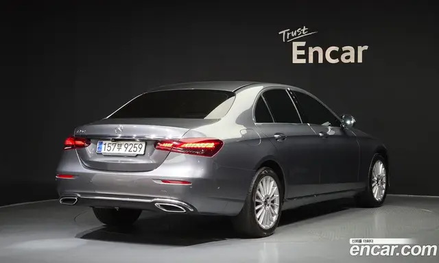 Mercedes-Benz E-Class 2021 2.0 автомат (гидро), миниатюра 2 Mercedes-Benz E-Class 2021 2.0 автомат (гидро), миниатюра 2