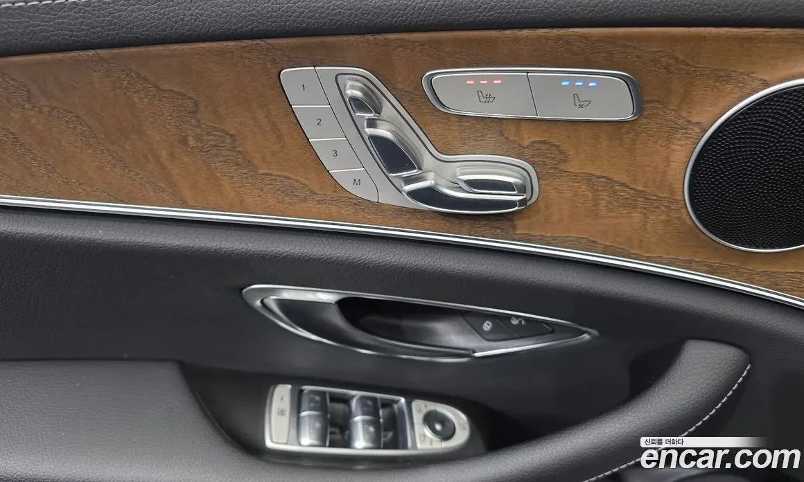 Mercedes-Benz E-Class 2021 2.0 автомат (гидро), фото 19 Mercedes-Benz E-Class 2021 2.0 автомат (гидро), фото 19