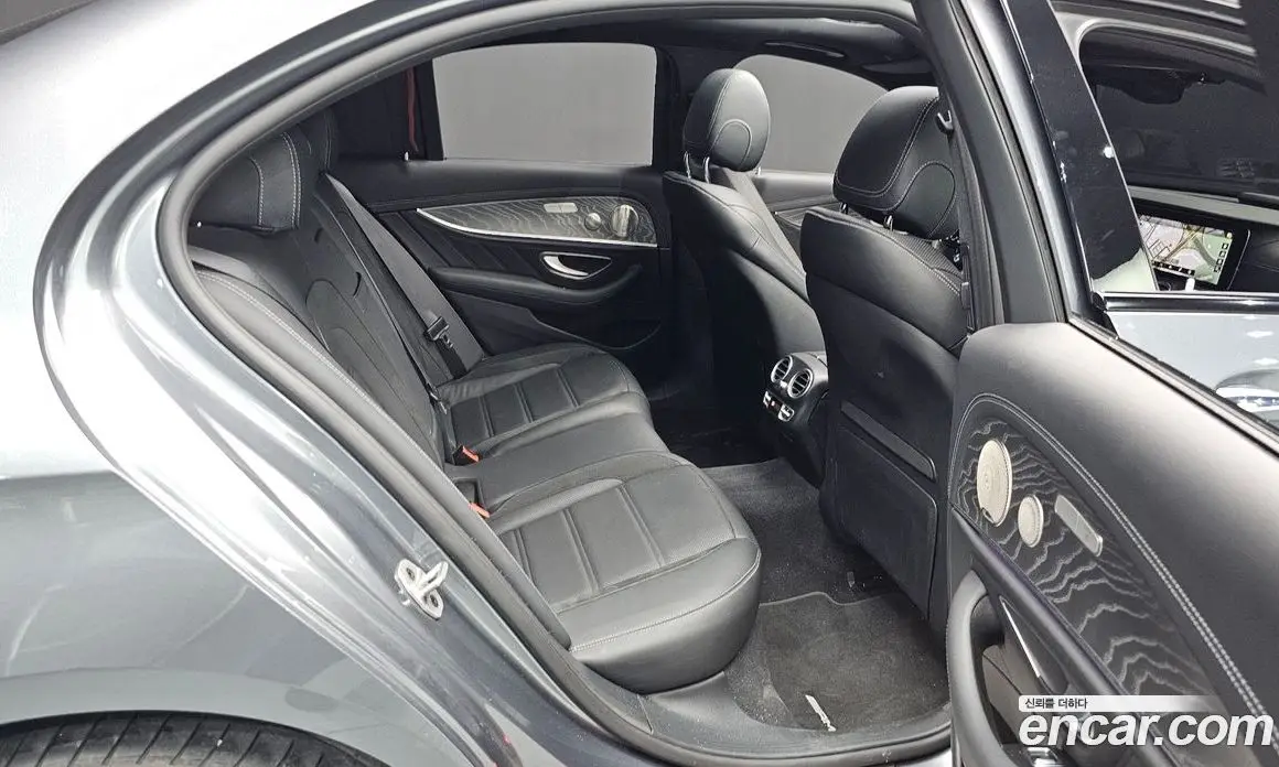 Mercedes-Benz E-Class 2022 3.0 автомат (гидро), фото 16 Mercedes-Benz E-Class 2022 3.0 автомат (гидро), фото 16